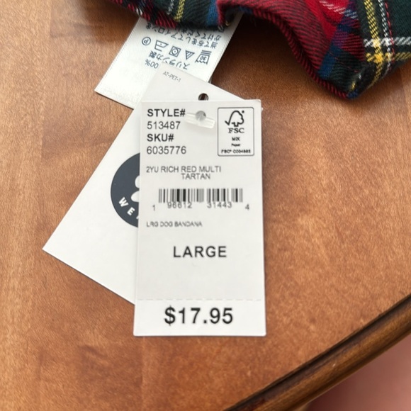 Bundle of Two Lands' End Vibrant Tartan Dog Scarfs - Picture 5 of 9